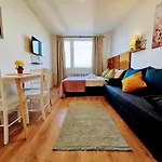 Live Apartman