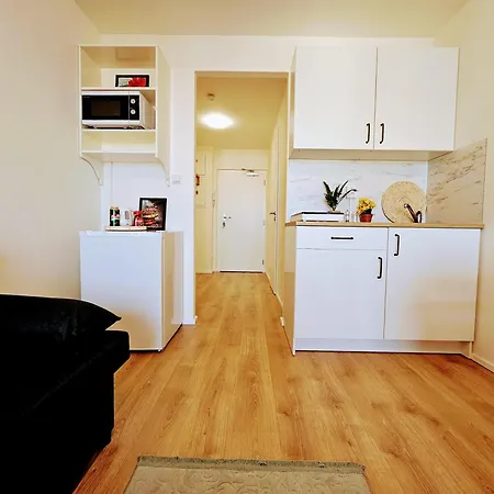 Live Apartament Praga