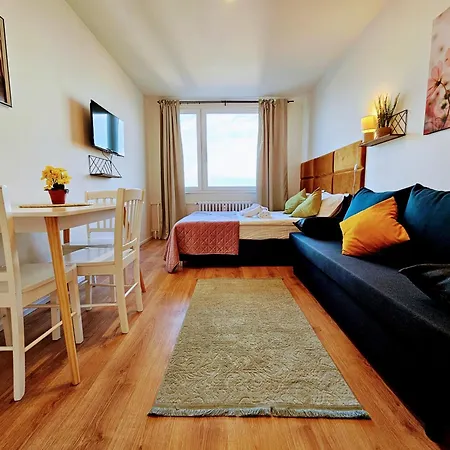 Live Apartament